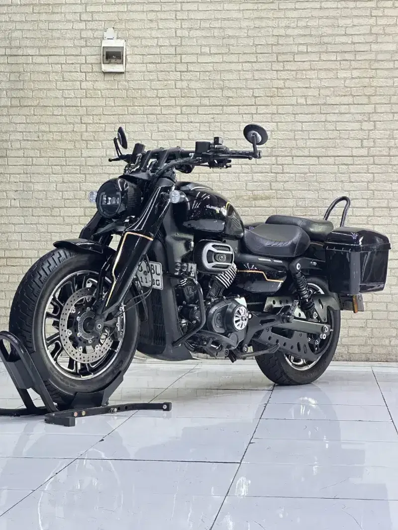 CRUISER IDAMAN‼️ QJ Motor SRV 250 Liber 2025 Full Modif Mustika Malang - Vehicles in Bali