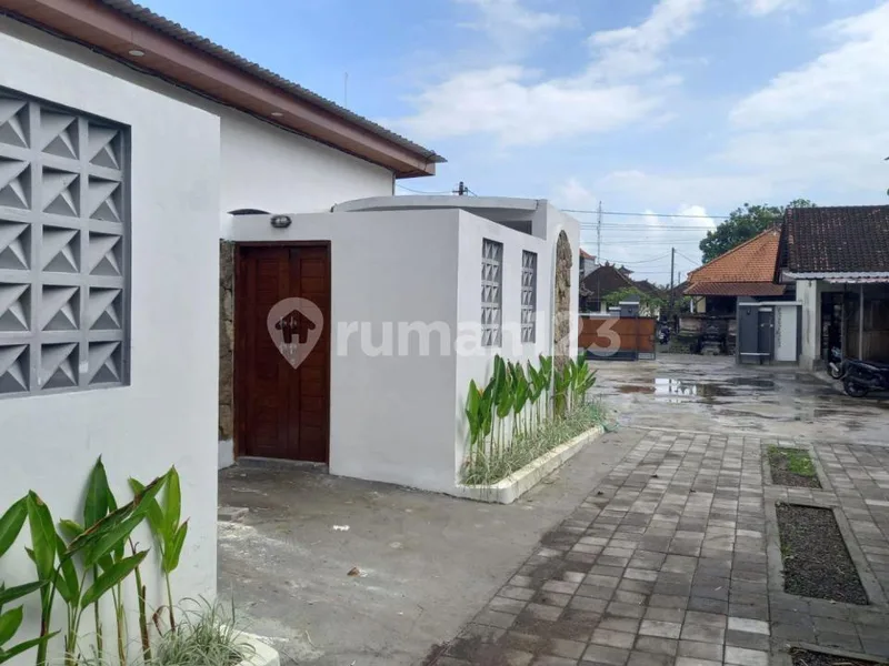 Disewakan - Guest House Tanah Lot Area Tanah Lot - Dekat Luna Beach - Real Estate in Bali