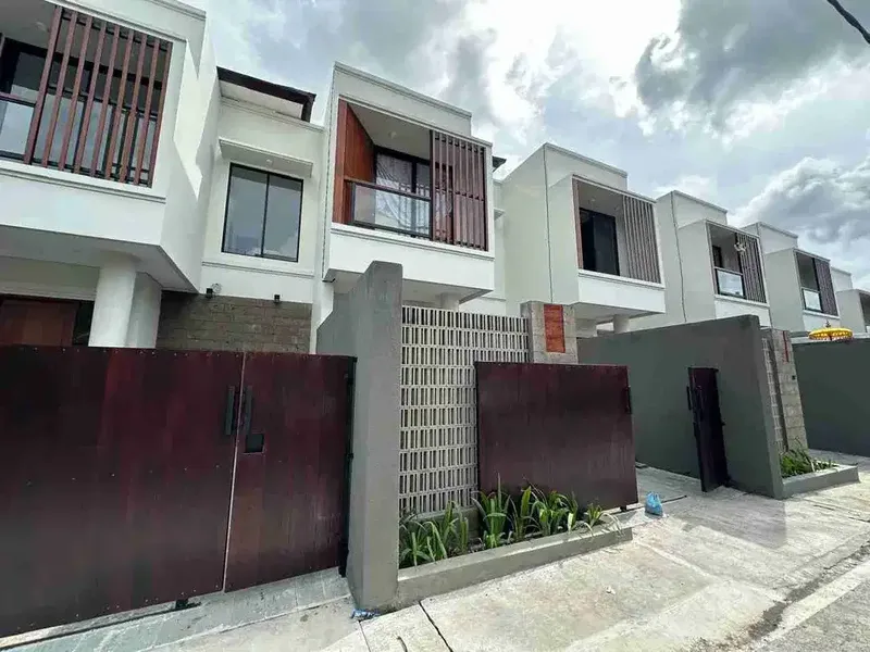 Rumah Saridana Ubung Kaja 3 Kamar tidur - Bali in Bali