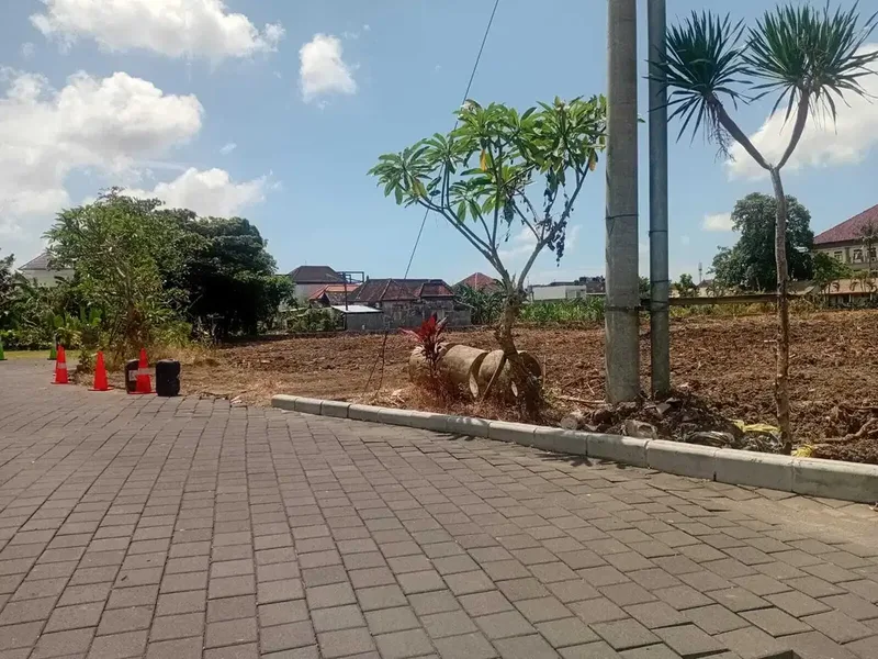 JUAL TANAH FREEHOLD UKURAN KECIL DI SEMINYAK - Bali in Bali