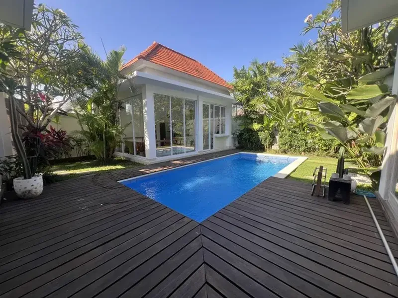 Yearly Rental - Newly Refreshed 2BR Villa with Private Pool in Canggu, Bali - Real Estate in Bali