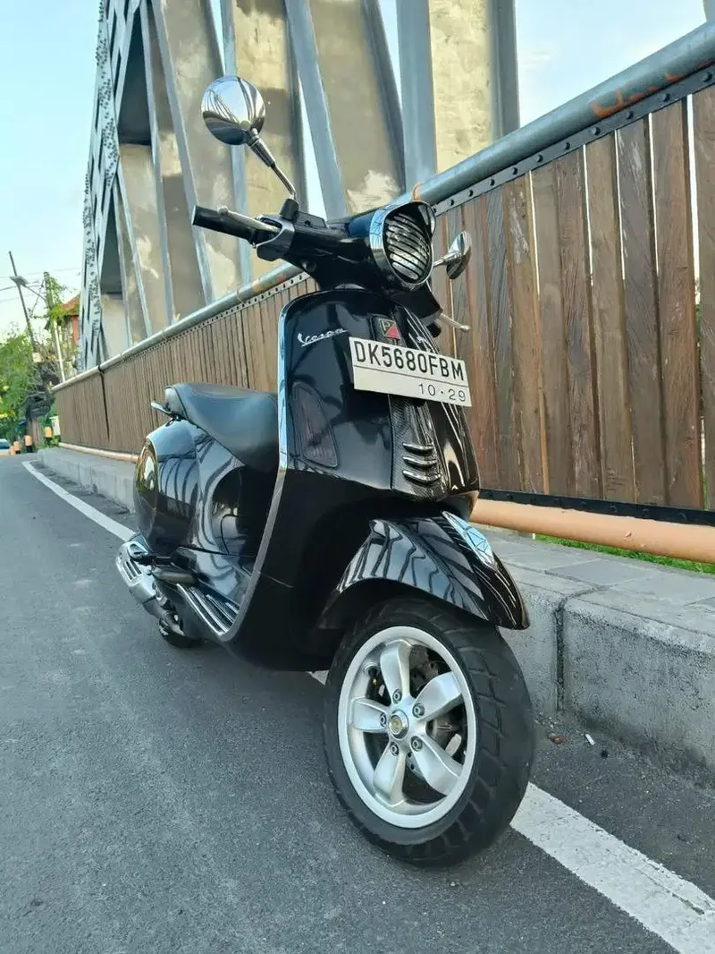DIJUAL VESPA PRIMAVERA 150 - Vehicles in Bali