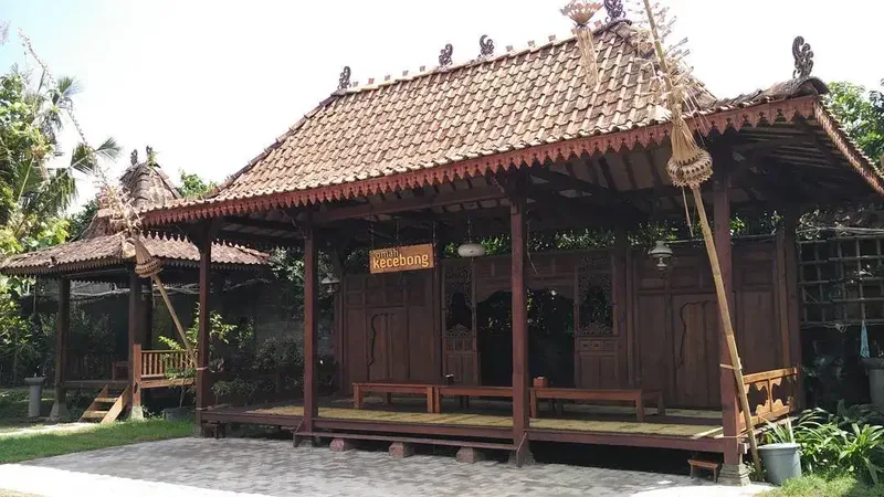 Rumah Limasan.Rumah klasik.Rumah kayu - Home & Garden in Bali