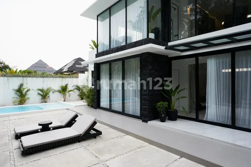 2Br Modern Villa, Jungle View & Two Living Rooms In Ubud - Bali in Bali