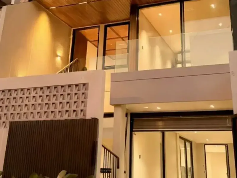 BRAND NEW HOUSE CONTEMPORARY LUXURY DI KARANG SARI PADANGSAMBIAN DENPASAR - Real Estate in Bali