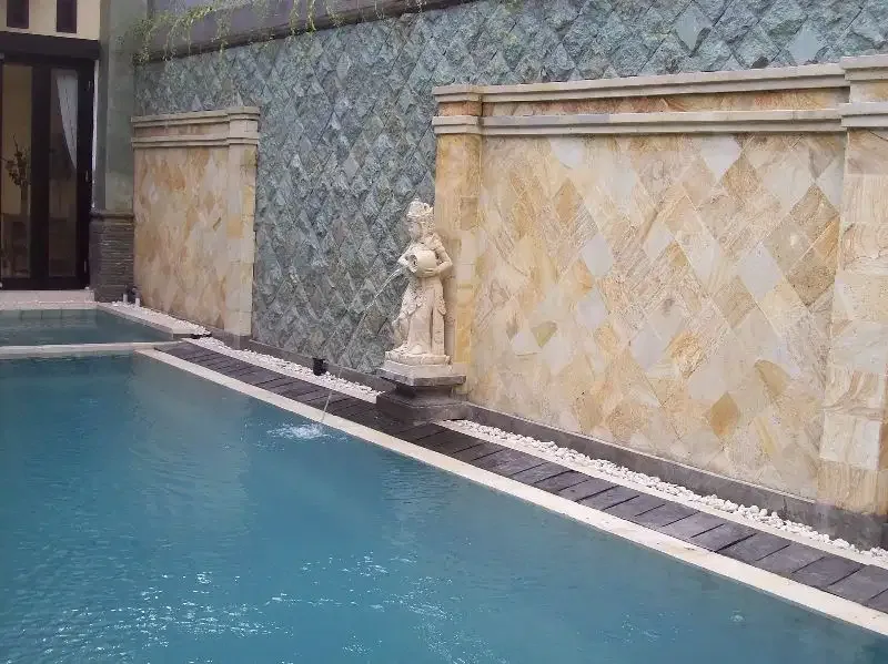 RUMAH SEMI VILLA - Real Estate in Bali