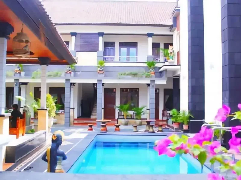 Dijual Hotel Bagus dan Strategis di Jimbaran Bali - Real Estate in Bali