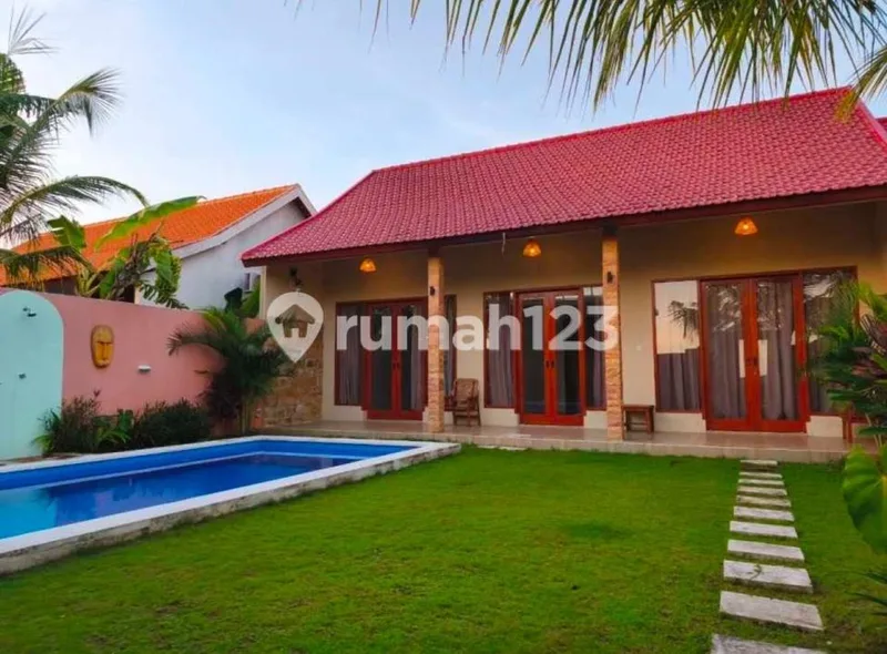 Villa 3 Kamar Furnished Kolam Renang Dekat Pantai, Seseh - Badung - Real Estate in Bali