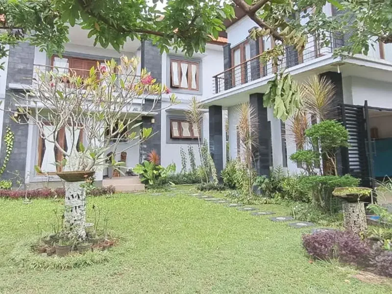 Dijual Rumah - Lokasi Strategi Kerobokan - Bali in Bali