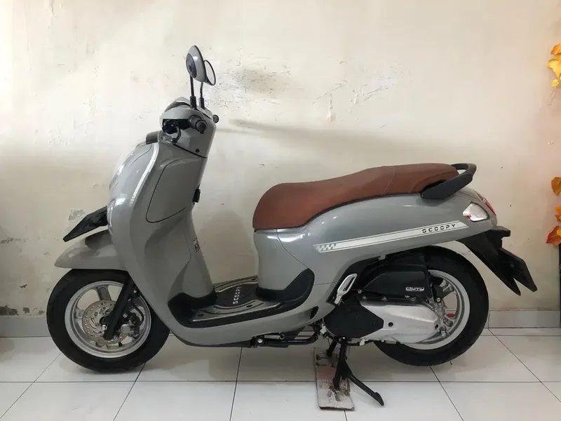 Honda Scoopy Keyles Th.2026 Grey!! - Vehicles in Bali