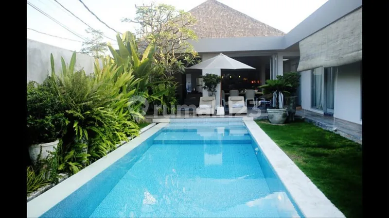 Di Jual Tanah Bonus Villa Dekat Montessory School Canggu Cst098 - Bali in Bali