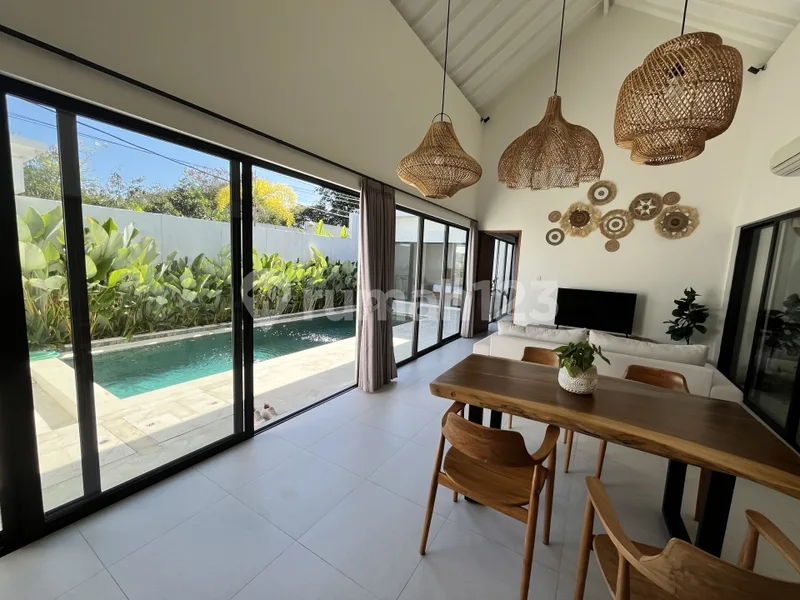 Villa Siap Huni di Ungasan - 9 Menit ke Pantai Melasti , Full Furnished, Legalitas Lengkap - Real Estate in Bali