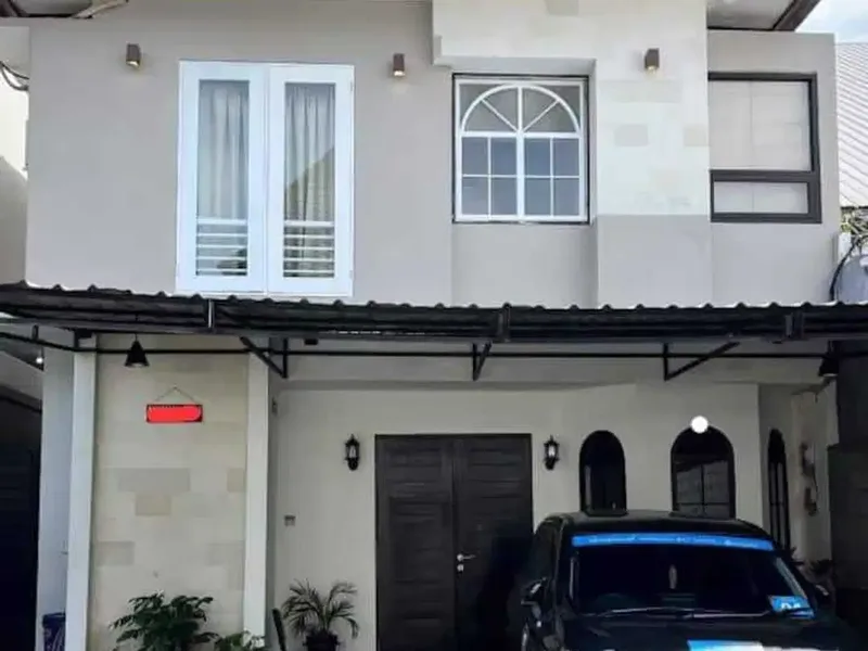Villa Modern Dewi Sri Strategis Dekat Sunset Road - Real Estate in Bali