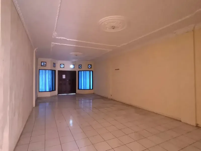 Di jual 3 unit ruko area seminyak kuta bali - Real Estate in Bali