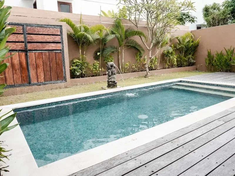Villa Premium Royal Garden Nusa dua - Real Estate in Bali