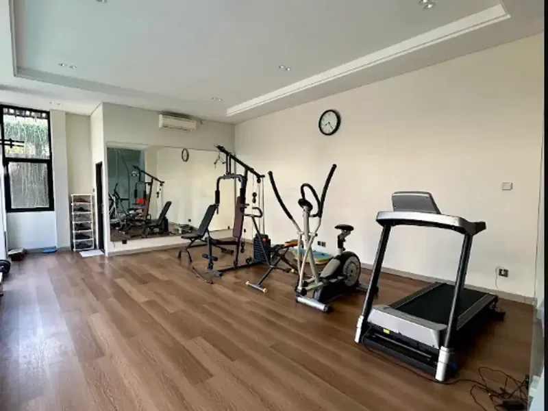 Disewakan Luxury 5 Bedroom Villa Area Citraland Denpasar, Bali - Real Estate in Bali
