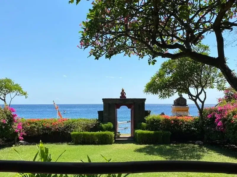 Dijual Villa Lokasi Strategis di Amed Karangasem Bali - Real Estate in Bali