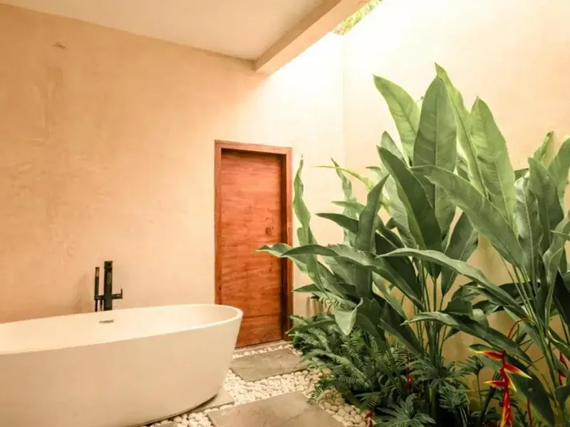 Stunning Modern Tropical Sanctuary: 2-Bedroom Private Villa in Ungasan–Melasti, South Kuta - Real Estate in Bali