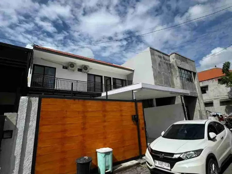 RUMAH READY UNIT  3 KAMAR TIDUR DEKAT SANUR & RENON FULLY FURNISHED - Real Estate in Bali