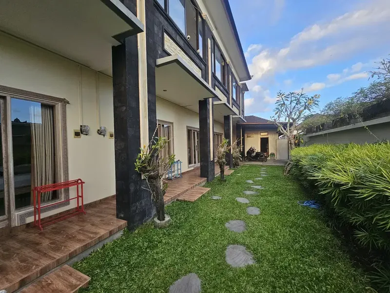 disewakan guest house lantai 2 umalas - Real Estate in Bali