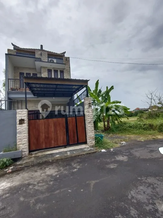 Rumah Siap Huni Furnished Dekat ke Pantai - Bali in Bali