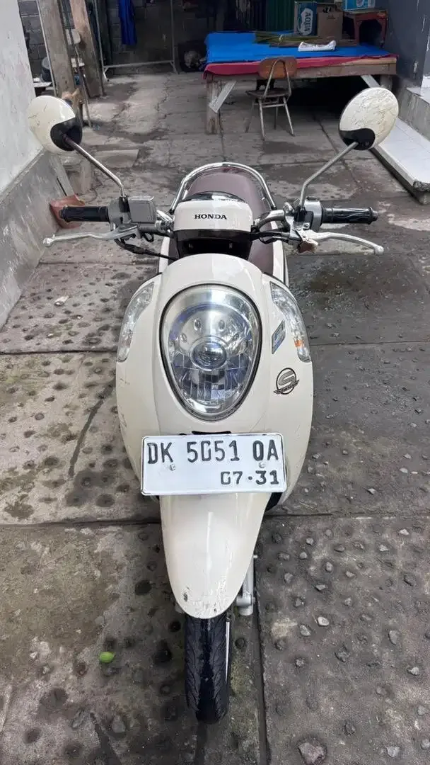 Di Jual Motor Honda Scoopy 2016 - Vehicles in Bali