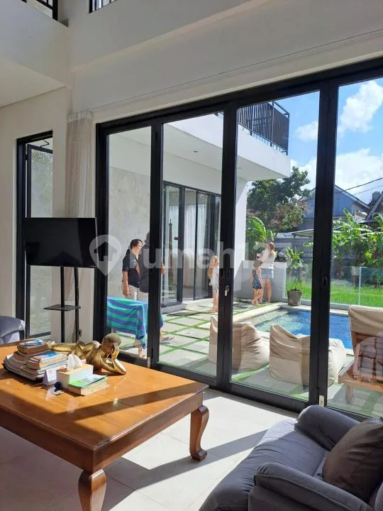 Luxury Villa, Pink Zone, SHM, Fully Furnished In Canggu - Real Estate in Bali