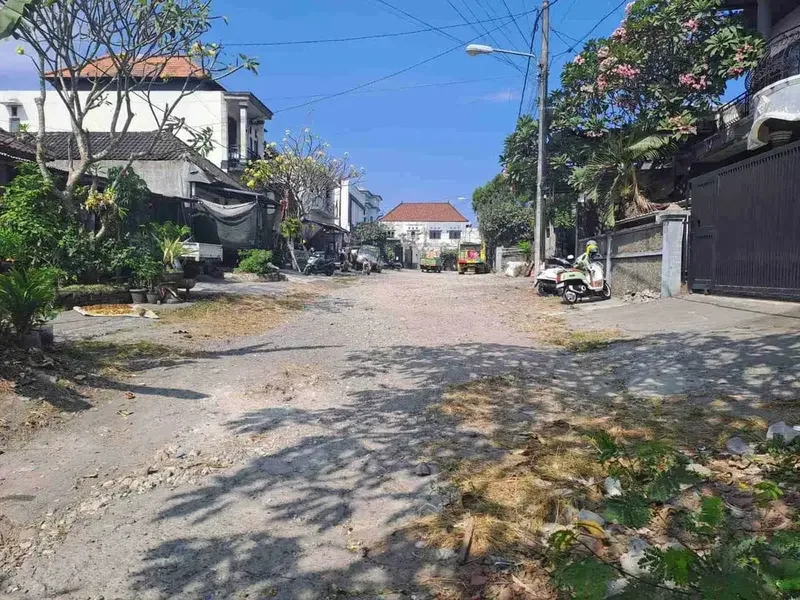 Di jual tanah langka dengan luas 125 M2 akses jalan 10 mtr di jalan buluh indah Gatsu Barat Denpasar - Bali in Bali