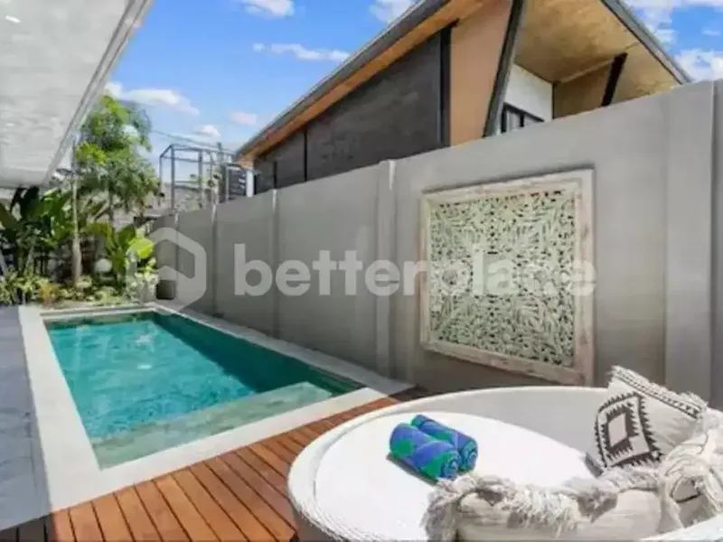 Modern Ready Villa in Batu Bolong, Canggu 4 Bedrooms Just 5 Minutes from the Beach - Real Estate in Bali