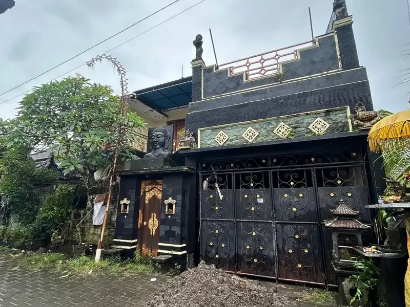 Dijual Rumah Lantai 2 Di Desa Penatih Denpasar Timur - Real Estate in Bali