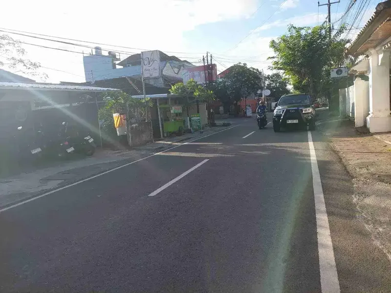 Buc Tanah 213M2 Pst Kota Bisnis Kuliner Raya Letda Kajeng Renon Jl8mtr - Real Estate in Bali