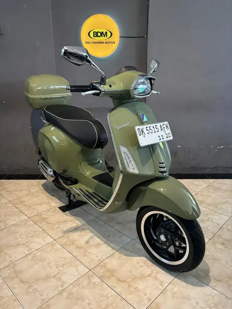 PIAGGIO VESPA SPRINT TAHUN 2025 PAJAK HIDUP SURAT LENGKAP - Vehicles in Bali