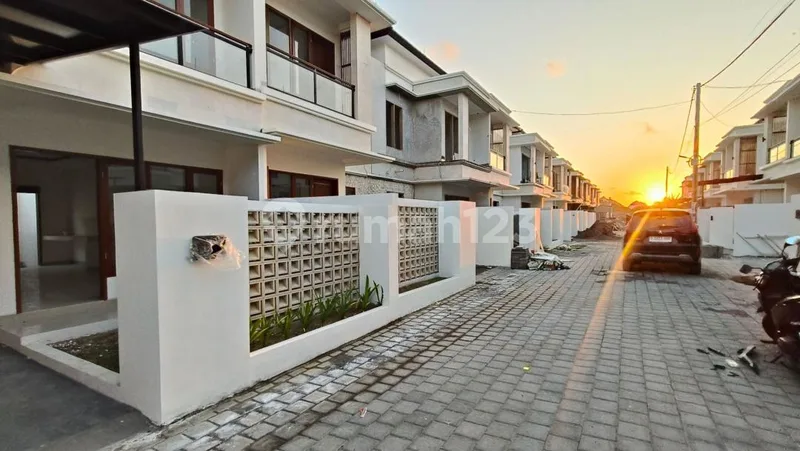 Jual Rumah Mewah Ready Unit Dijimbaran Dekat Kepantai - Bali in Bali