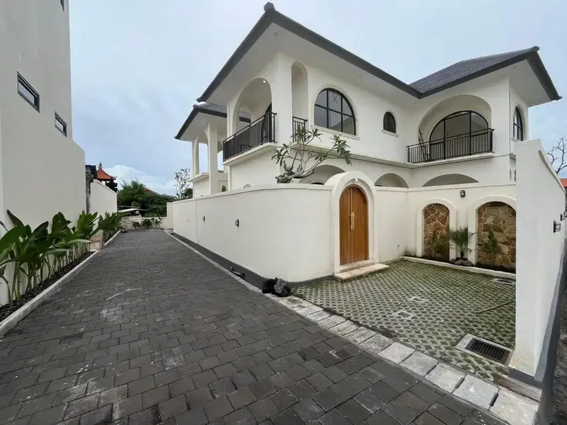 TWIN VILLA IN CANGGU FOR FREEHOLD OR LEASEHOLD - Real Estate in Bali