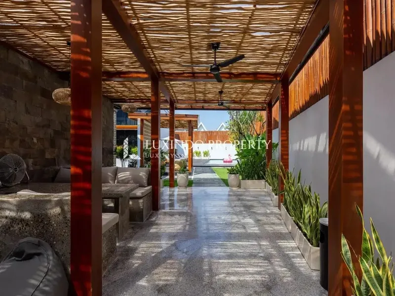 DISEWAKAN JANGKA PANJANG RUMAH KOTA DENGAN 1 KAMAR TIDUR DI CANGGU - Real Estate in Bali
