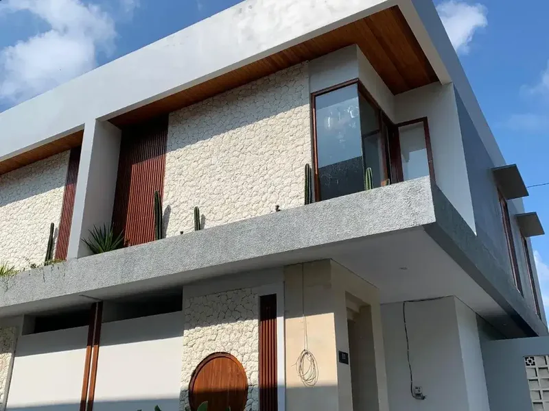 HOT SALE NEW HUNIAN 3 BR KAWASAN STARTEGIS DEKAT BANDARA DI JIMBARAN - Real Estate in Bali