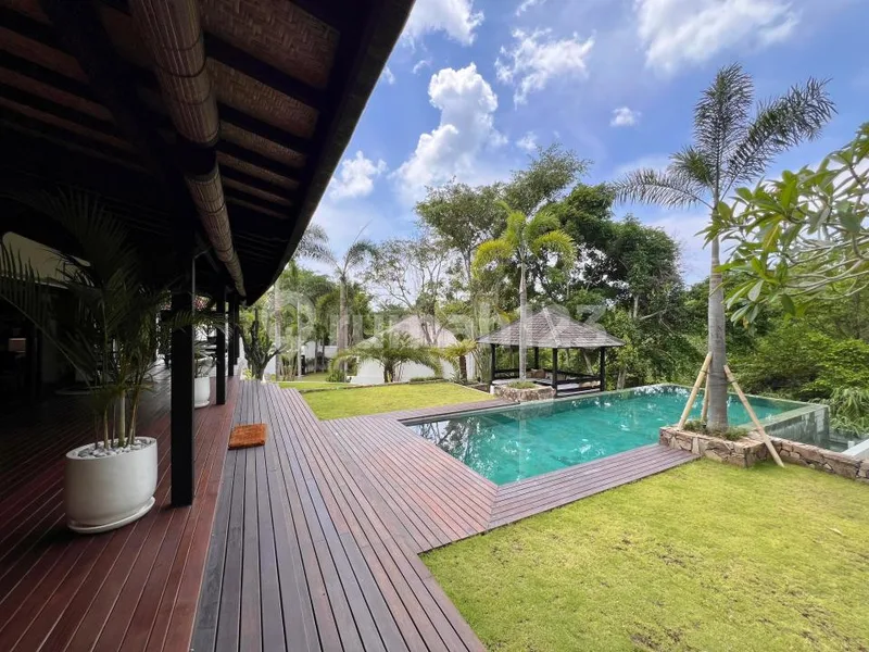 For Sale Villa Elegant Colonial Modern At Munggu Bal - Bali in Bali