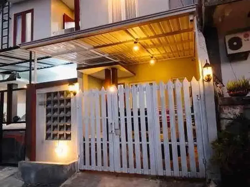 Dijual rumah minimalis 2lantai furnished siap huni lokasi panjer Denpasar - Real Estate in Bali