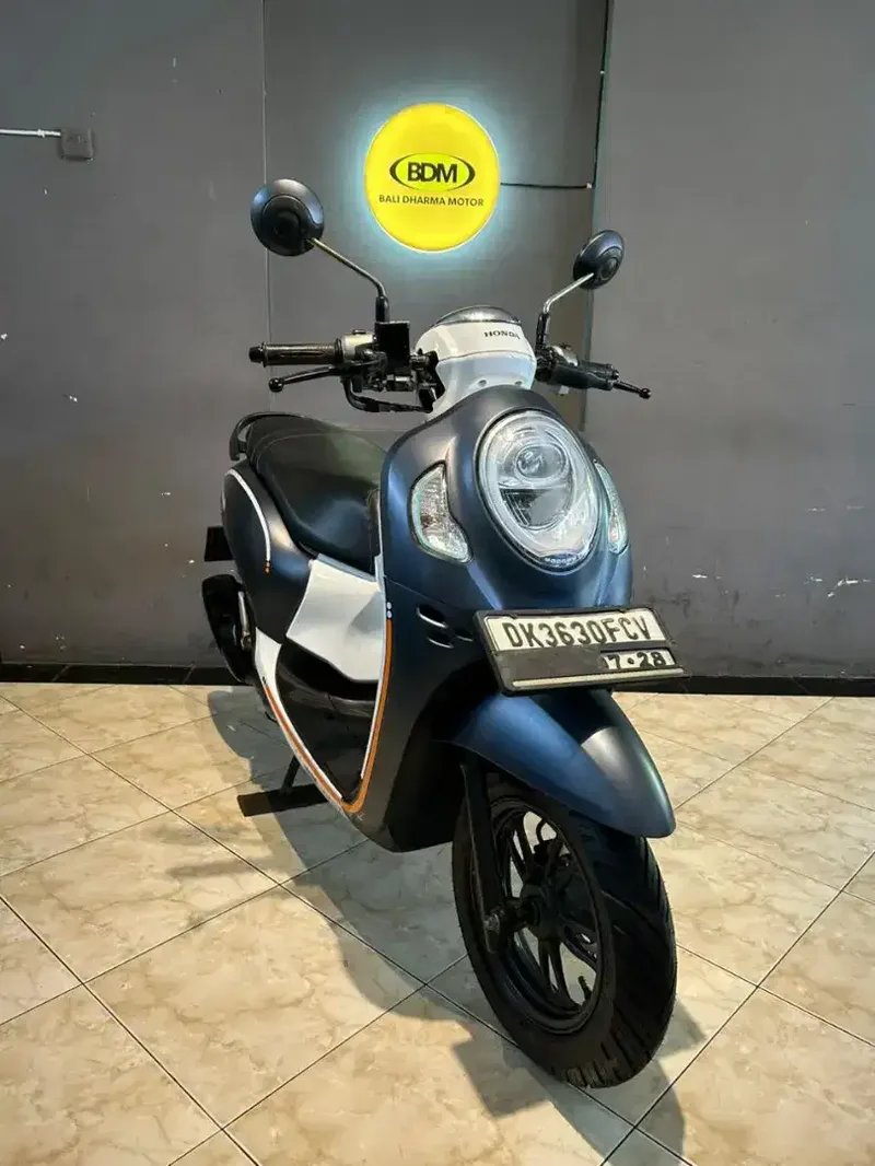 Honda Scoopy fi 2023 cash Bali dharma. Motor - Vehicles in Bali