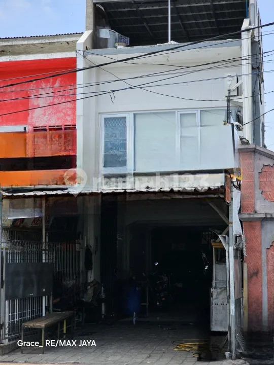 Jual Cepat! Ruko 3 Lantai di Area Pemogan Denpasar Selatan - Bali in Bali
