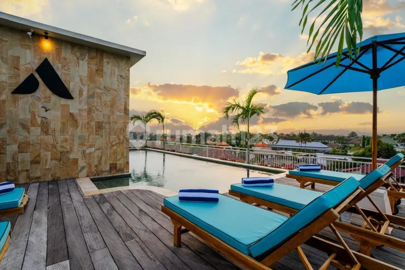 2 Bedroom Apartment With Rooftop Pool And Ocean View In Seminyak - Real Estate in Bali
