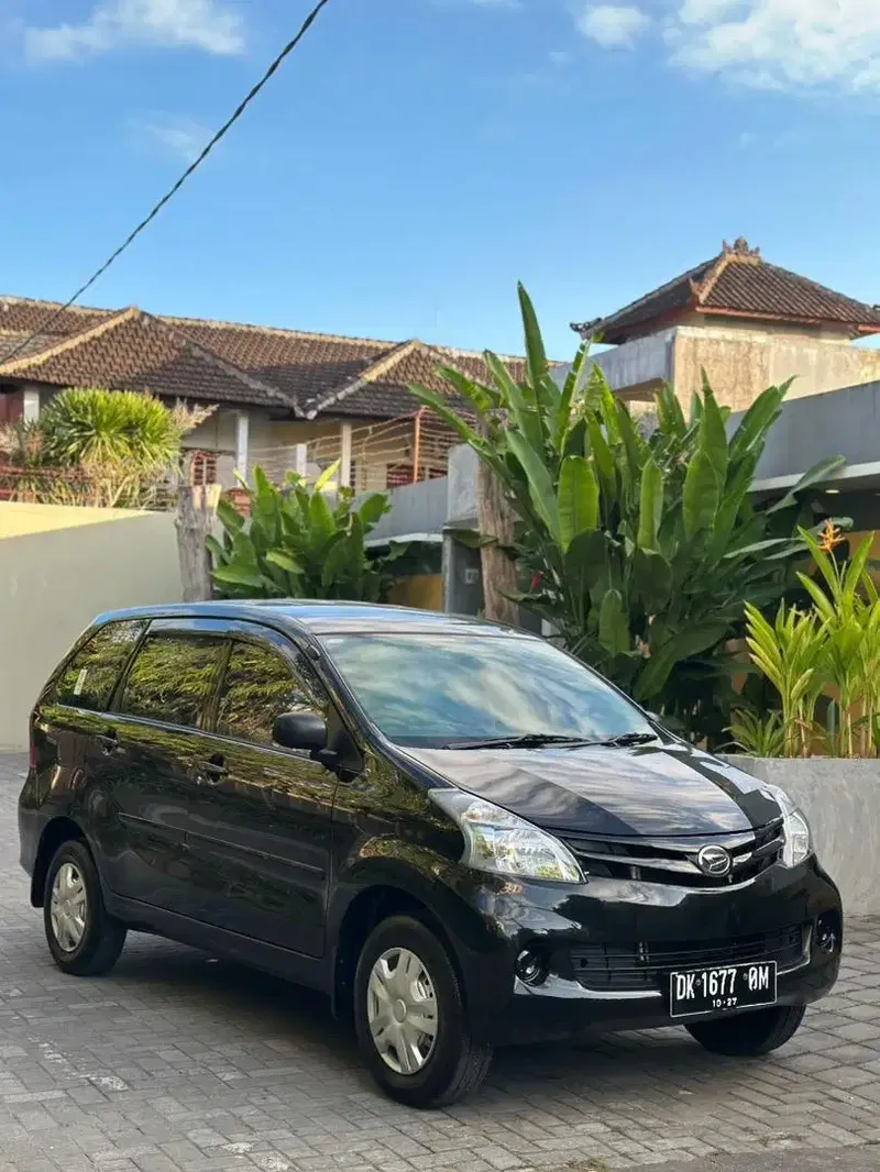 Xenia 1.3 X 2012 Manual Asli Bali KM 8000 Istimewa - Vehicles in Bali
