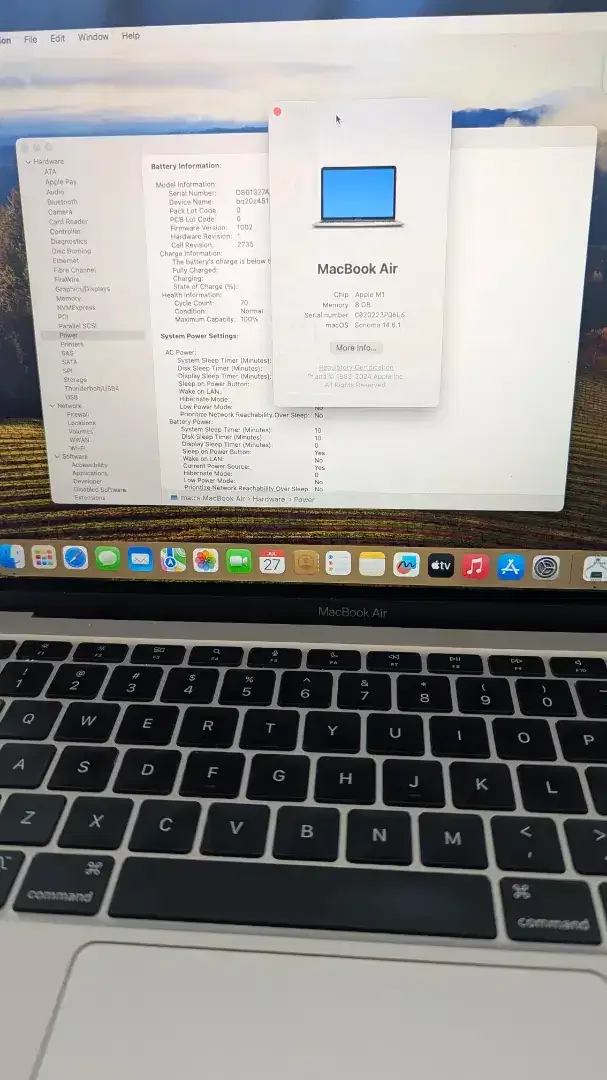 MACBOOK M1 8/256GB - Electronics in Bali