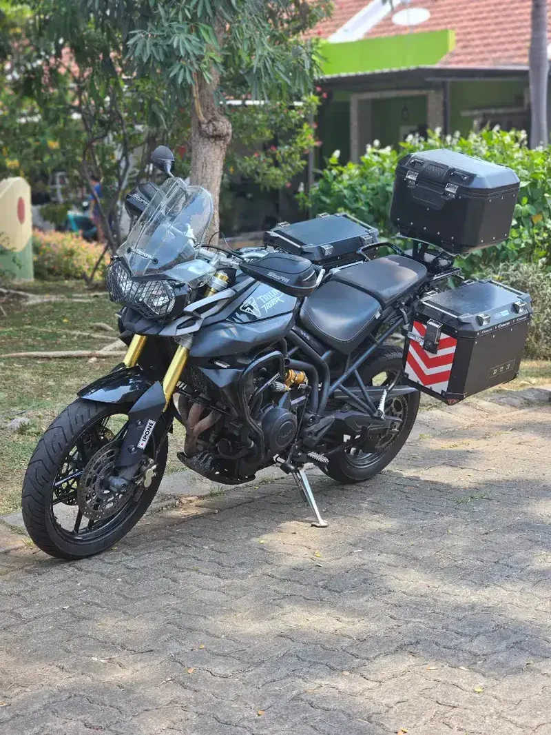 Triumph Tiger 800 2014, Full OHLINS, like new, no PR - Vehicles in Bali