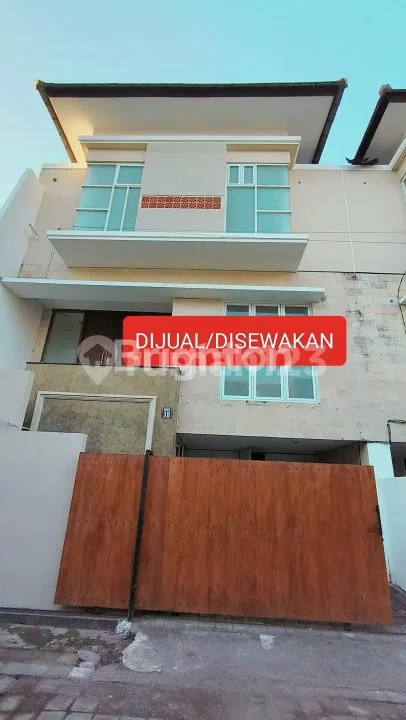 RUMAH GRESS DENGAN KOLAM RENANG DI NUSA DUA - Real Estate in Bali