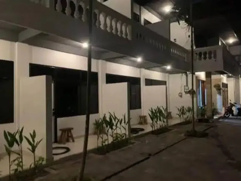 Hotel Melati di Jalan Padma Legian Kuta Badung Bali - Real Estate in Bali