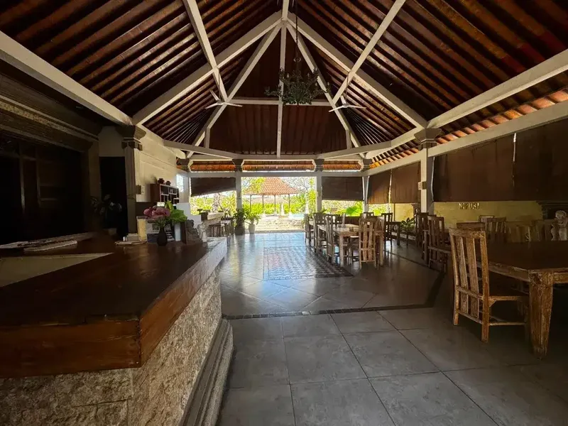 Dijual Resort Bintang 3 di Batu Belig Bali – 26 Unit Kamar & Villa, 300 Meter ke Pantai, SHM, Investasi Hospitality Premium  Kesempatan langka memilik - Real Estate in Bali