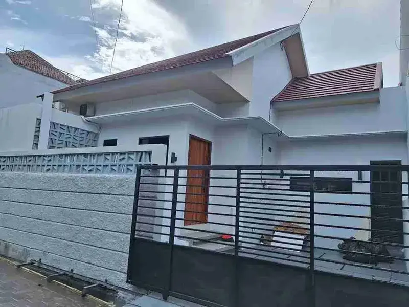 Rumah Baru 1,5 Lantai Minimalis di Gunung Salak Kerobokan - Real Estate in Bali
