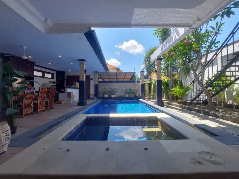 Disewakan Villa Modren di Jl. Batur Sari - Sanur. - Real Estate in Bali