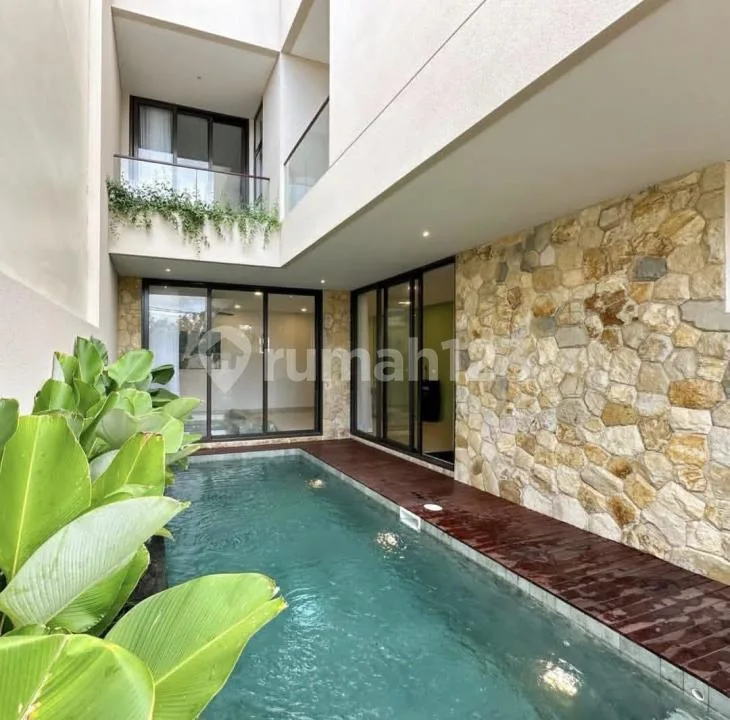 For Rent - 2 Bedroom Modern Villa | Pererenan (±1 KM To Beach) - Bali in Bali